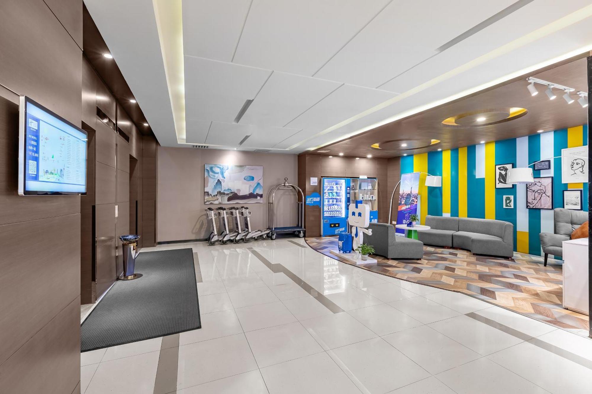 Holiday Inn Express Shenyang North Station By Ihg מראה חיצוני תמונה